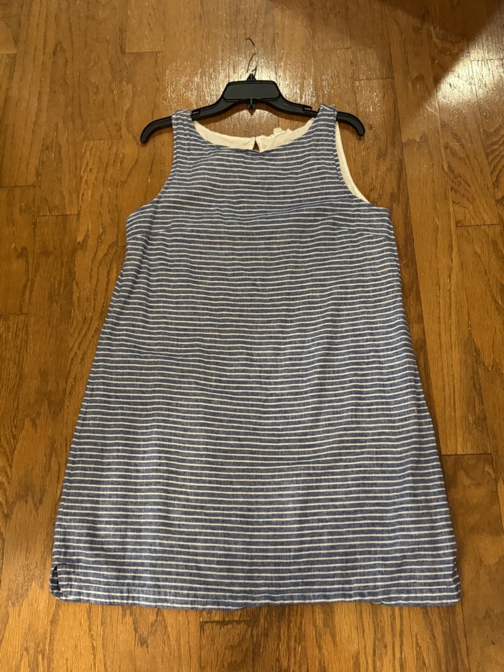 Beachlunchlounge collection Sleeveless Blue and White Striped Shift Dress